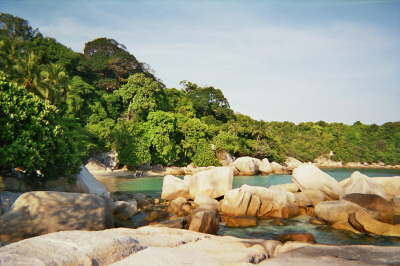 Rocks am Beach des  D�coconut Lagoon