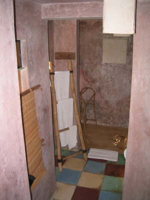 Badezimmer Waka Shorea